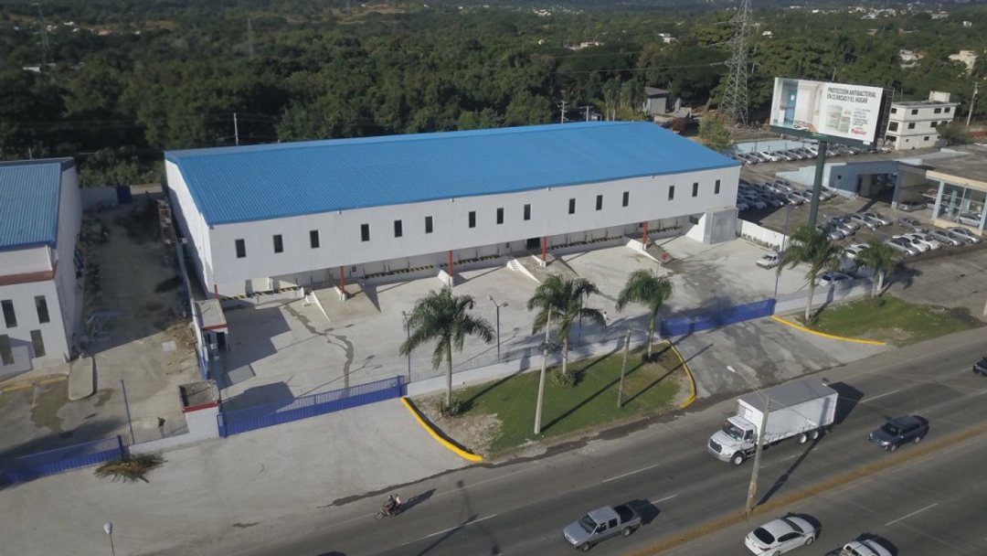 Local comercial en Autopista Duarte, foto 2