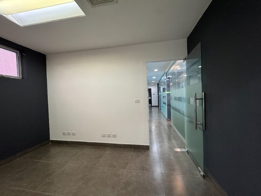 Local comercial en Altos de Arroyo Hondo, foto 4