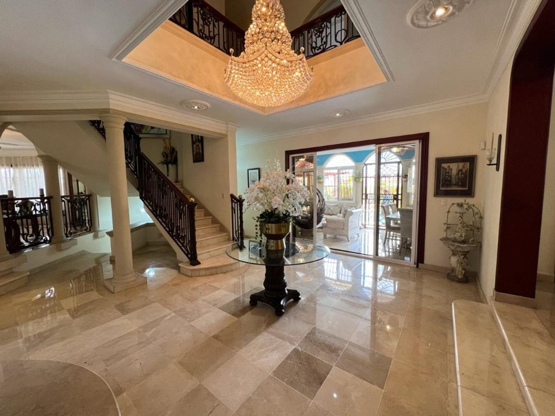Casa en Altos de Arroyo Hondo III, foto 3