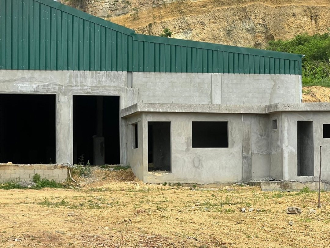 Local comercial en Doce D Haina, foto 2