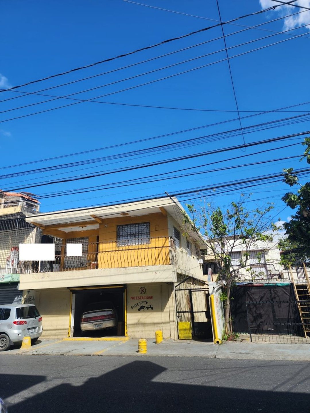 House in Buenos Aires de Herrera