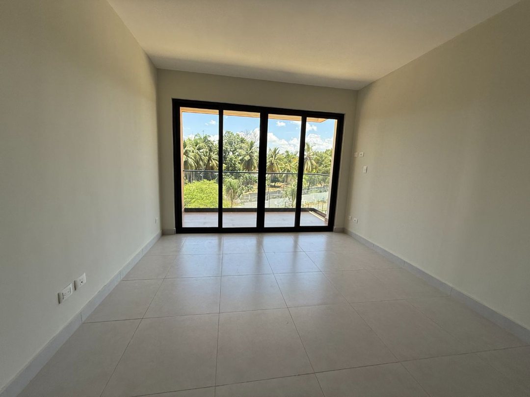 Apartamento en Jacobo Majluta, foto 3