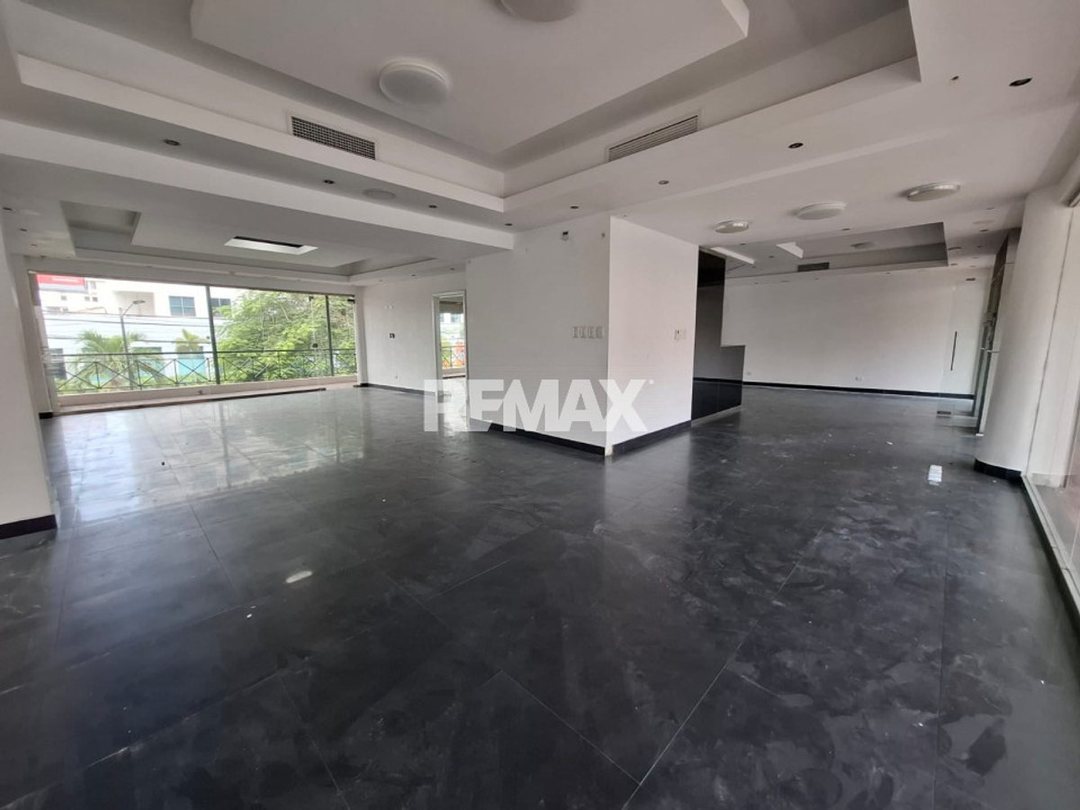 Local comercial en Piantini, foto 3