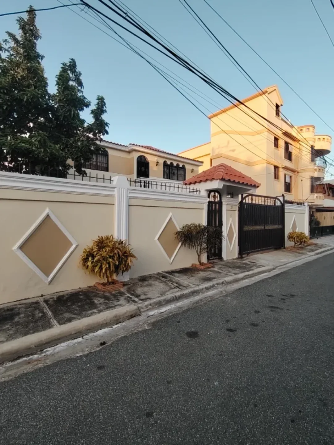 Casa en Tropical del Este