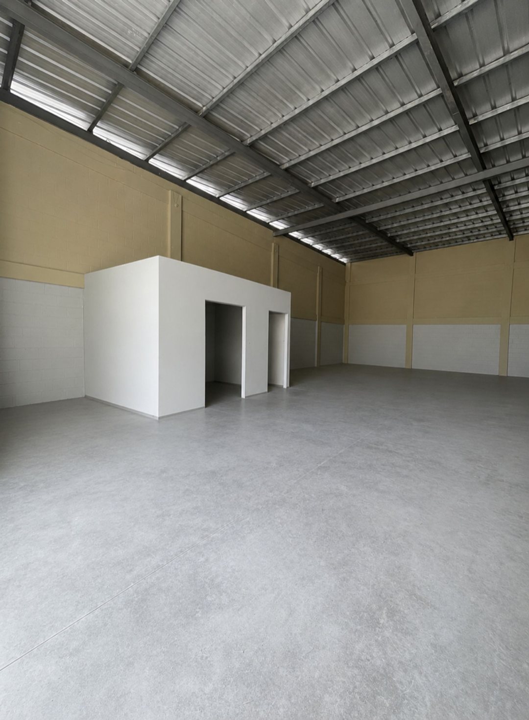 Local comercial en Herrera, foto 3