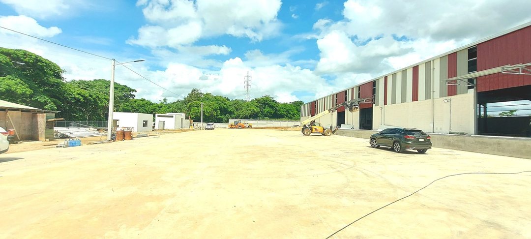 Local comercial en La Guáyiga, foto 4