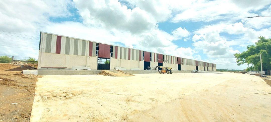 Local comercial en La Guáyiga, foto 3