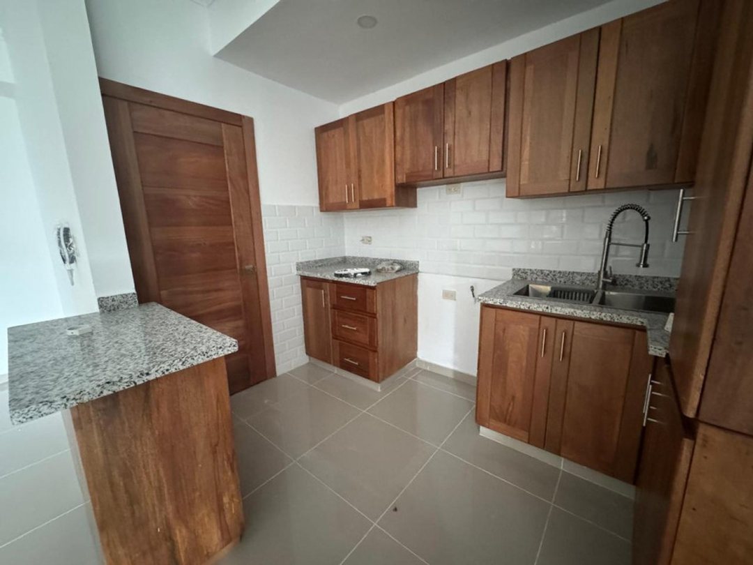 Apartamento en Reparto los Tres Ojos, foto 3