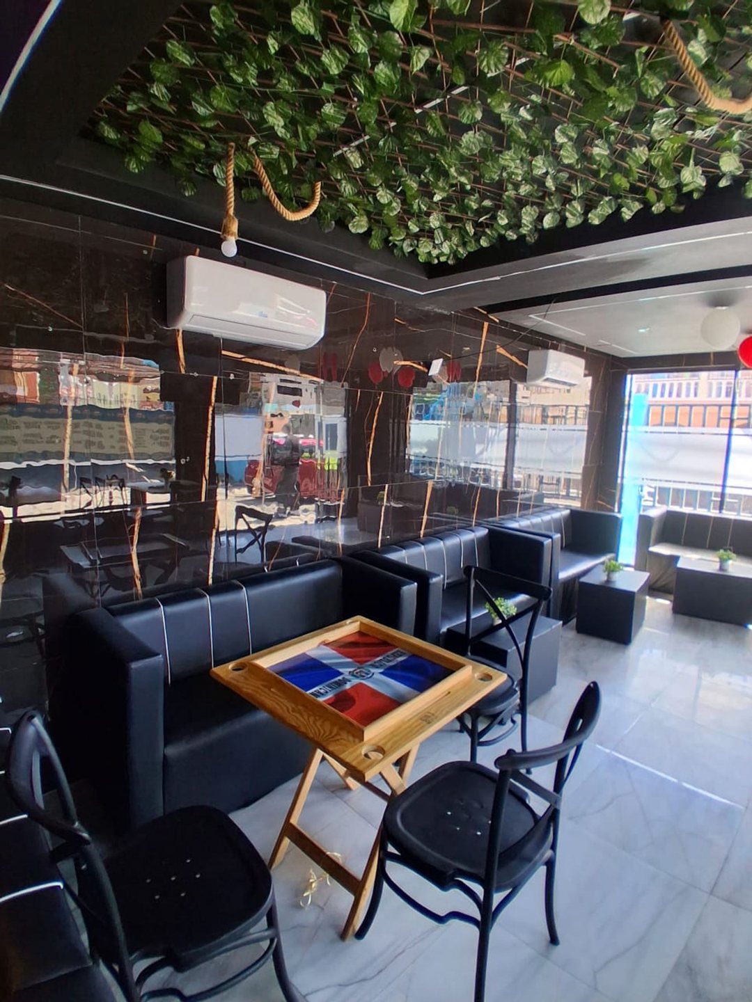 Local comercial en Lucerna, foto 3