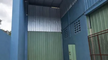 Nave Industrial de 100 m² en Alquiler | Pantoja