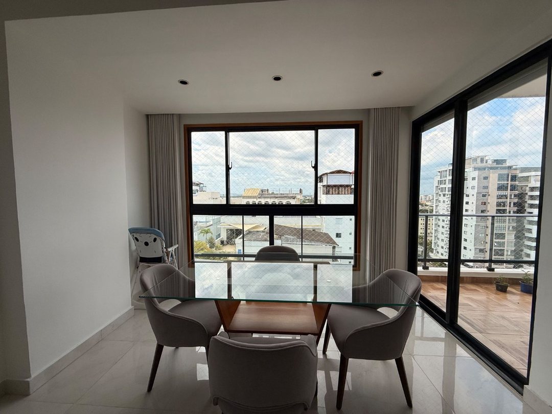 Apartamento en Naco, foto 2