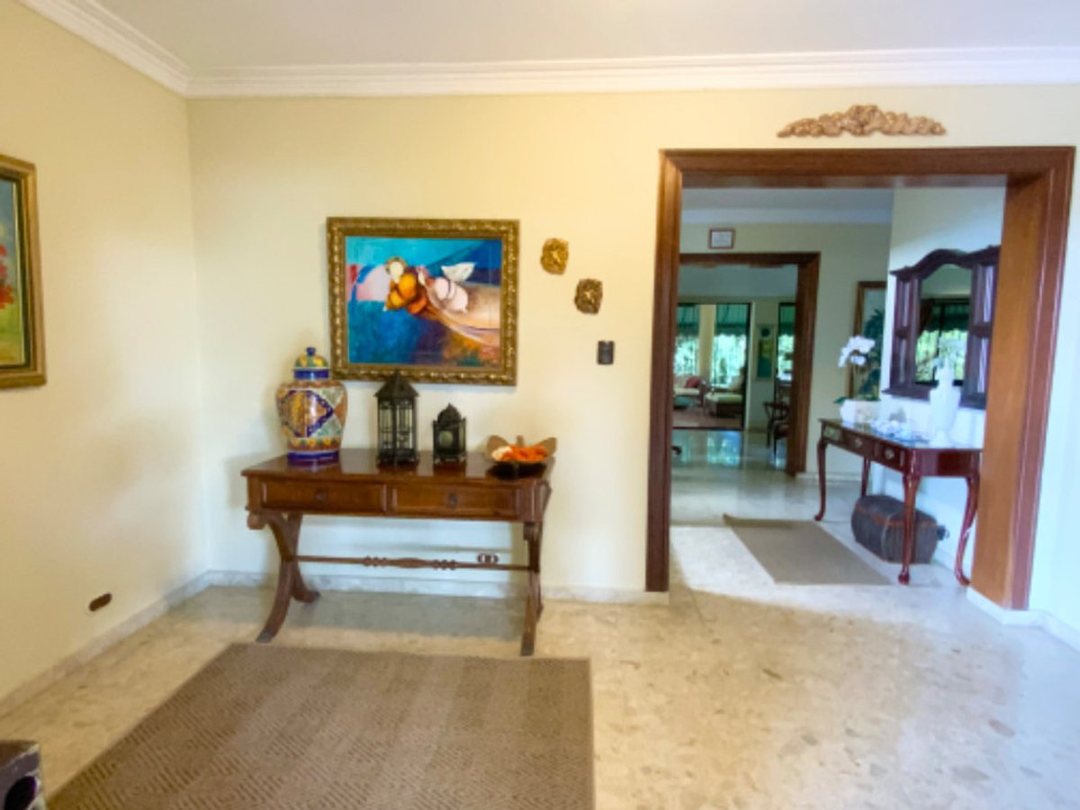 Casa en Arroyo Hondo, Santo Domingo, foto 2