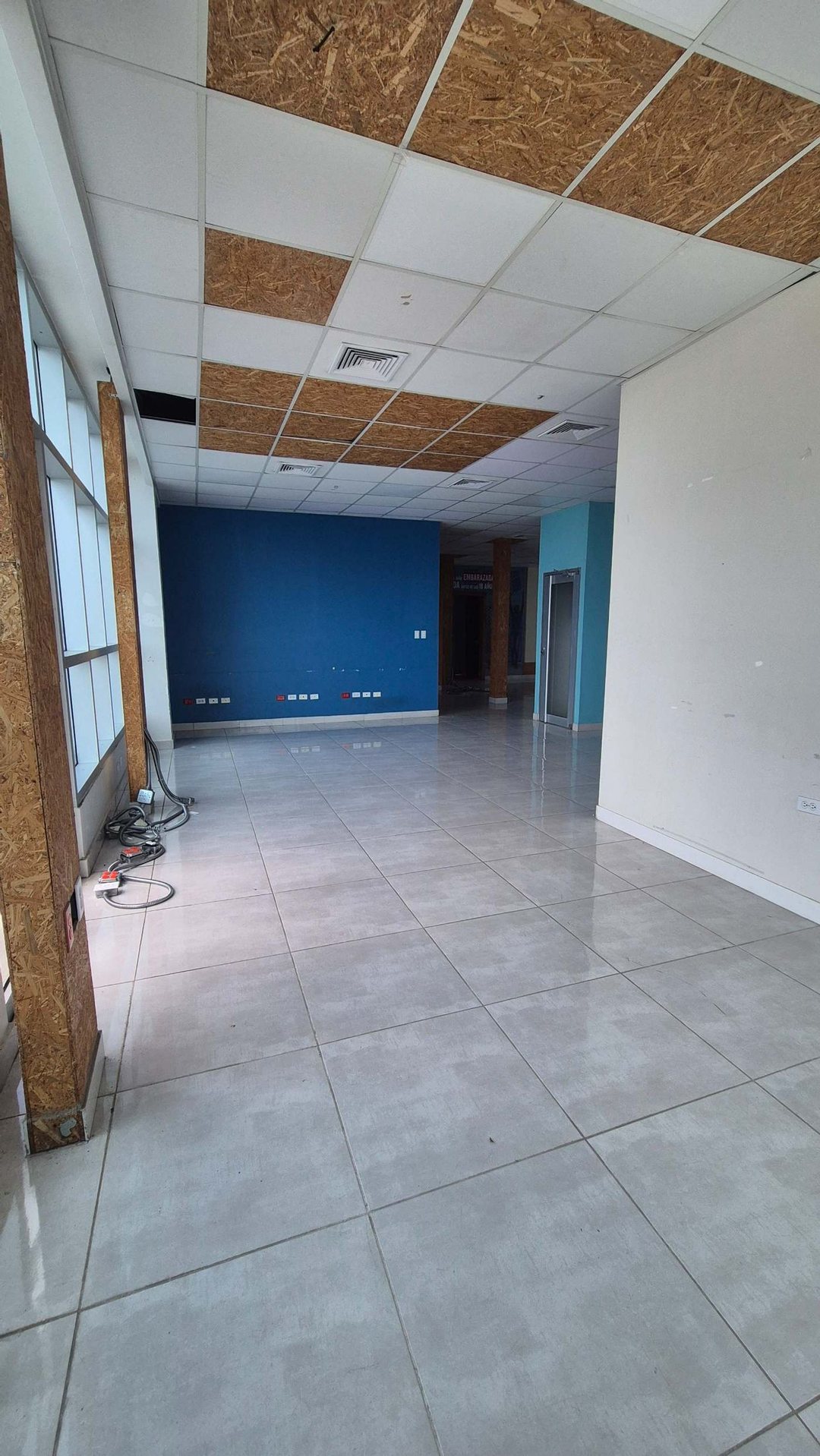 Local comercial en torre profesional, foto 5