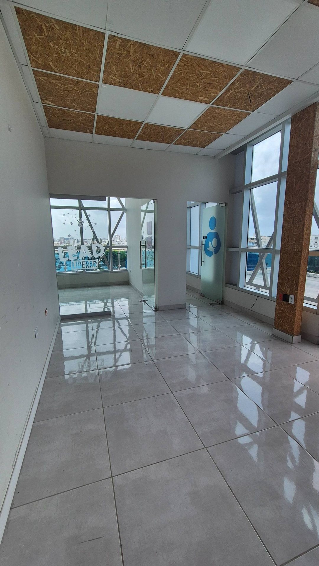 Local comercial en torre profesional, foto 4
