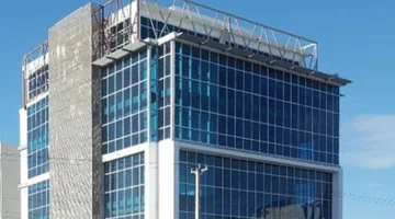 Local de oficina en torre profesional