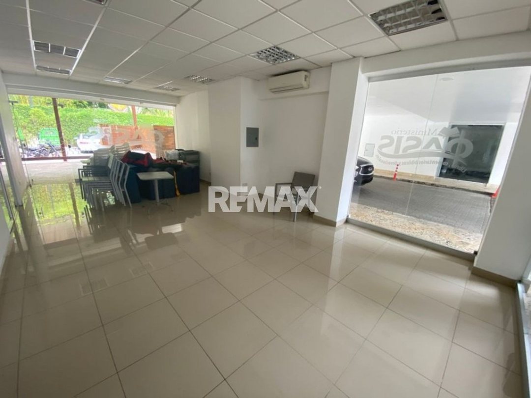 Local comercial en Santo Domingo de Guzmán, foto 2