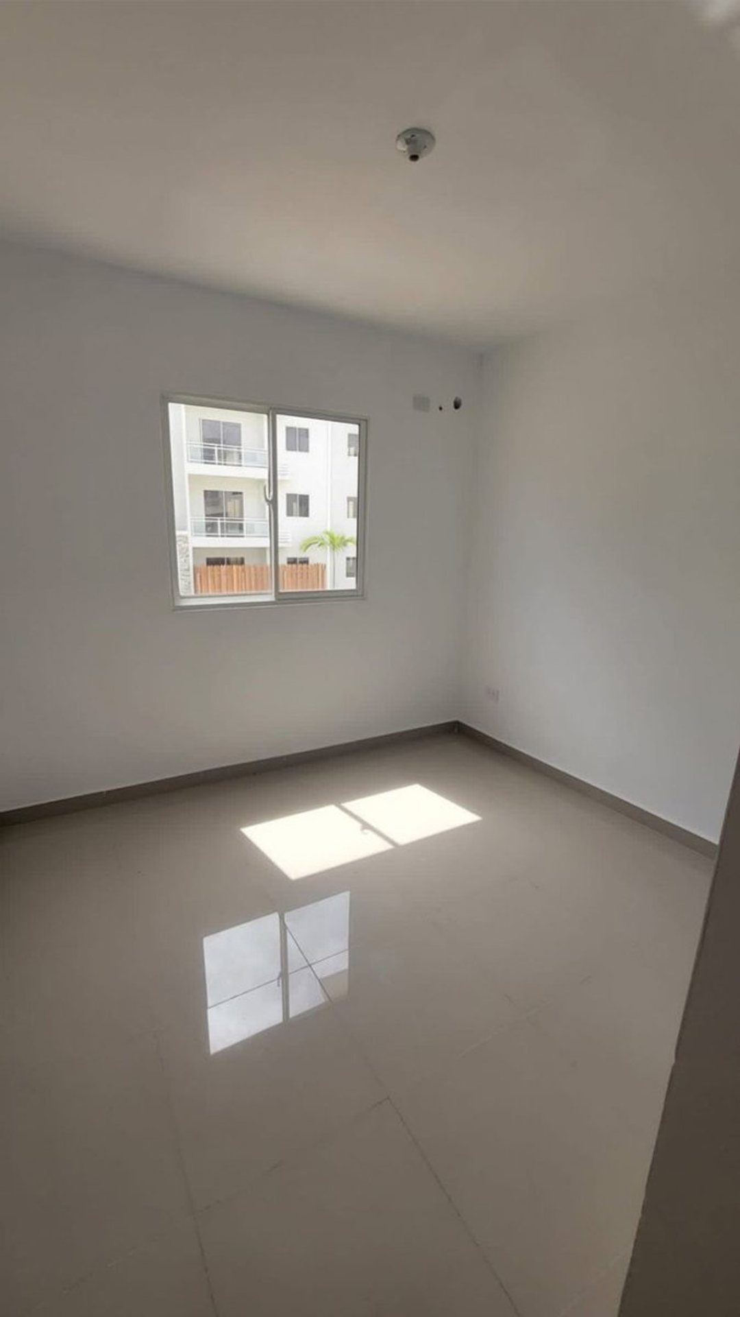 Apartamento en Jacobo Majluta, foto 5