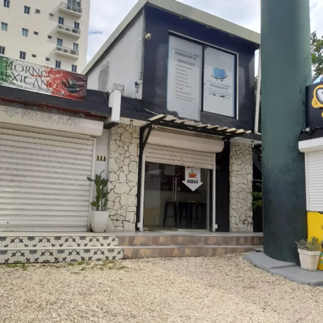 Local comercial en Av. Rómulo Betancourt, foto 2