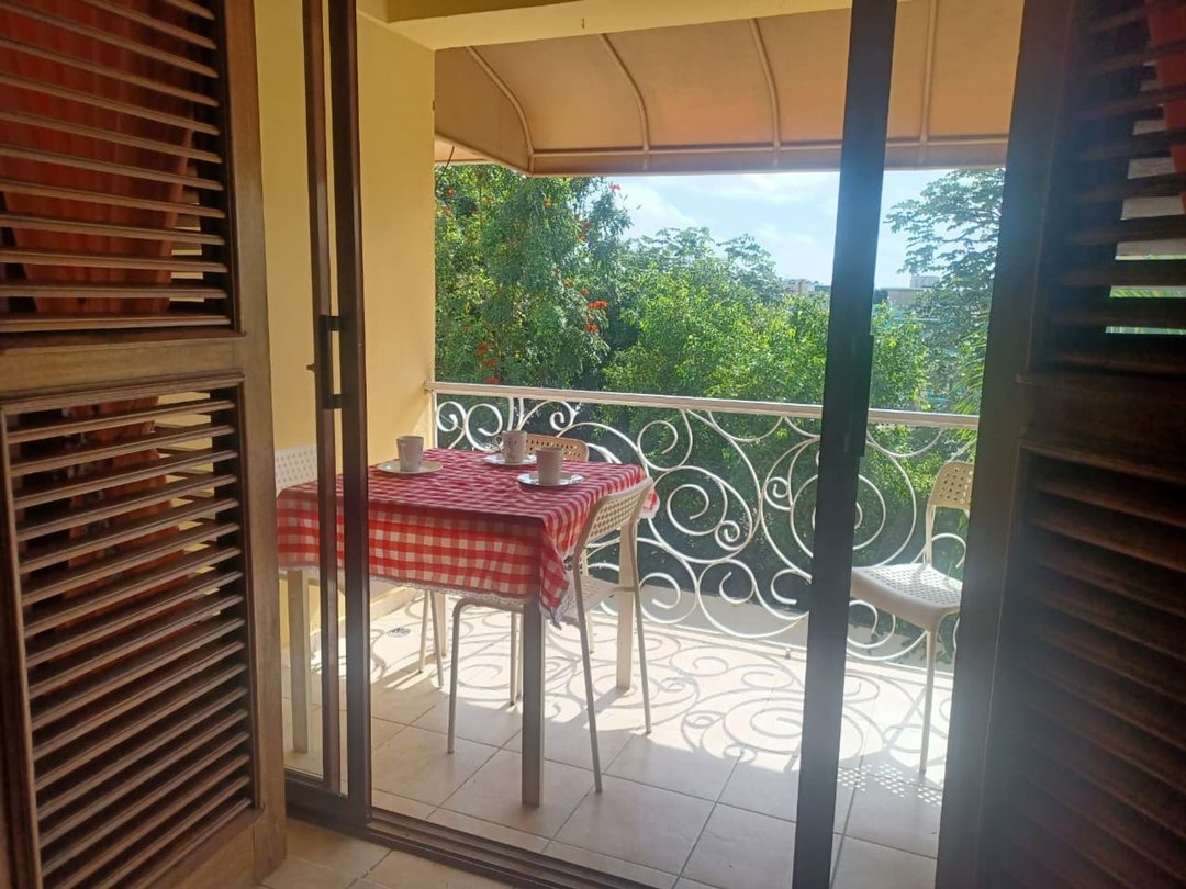 Apartamento en La Zona, foto 4