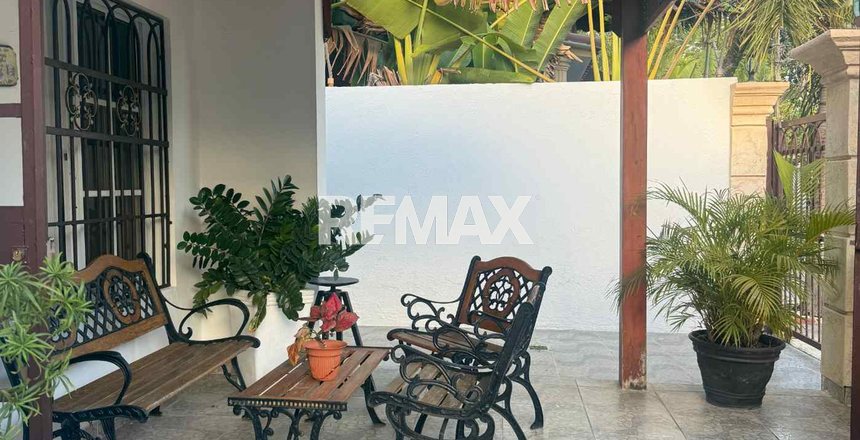 Casa en venta en Isabel Villas, Santo Domingo