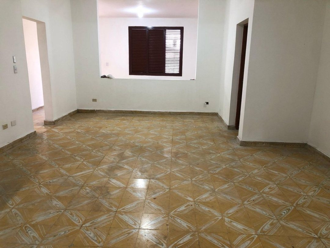 Local comercial en Centro del Pueblo, foto 3