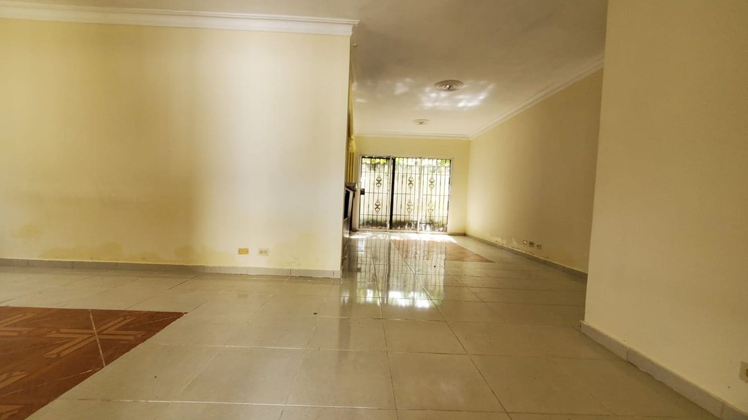 Casa en Brisas del Este, foto 3