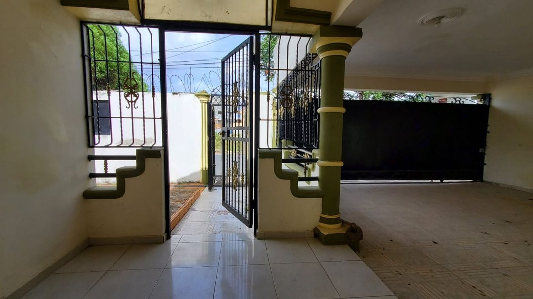 Casa en Brisas del Este, foto 4
