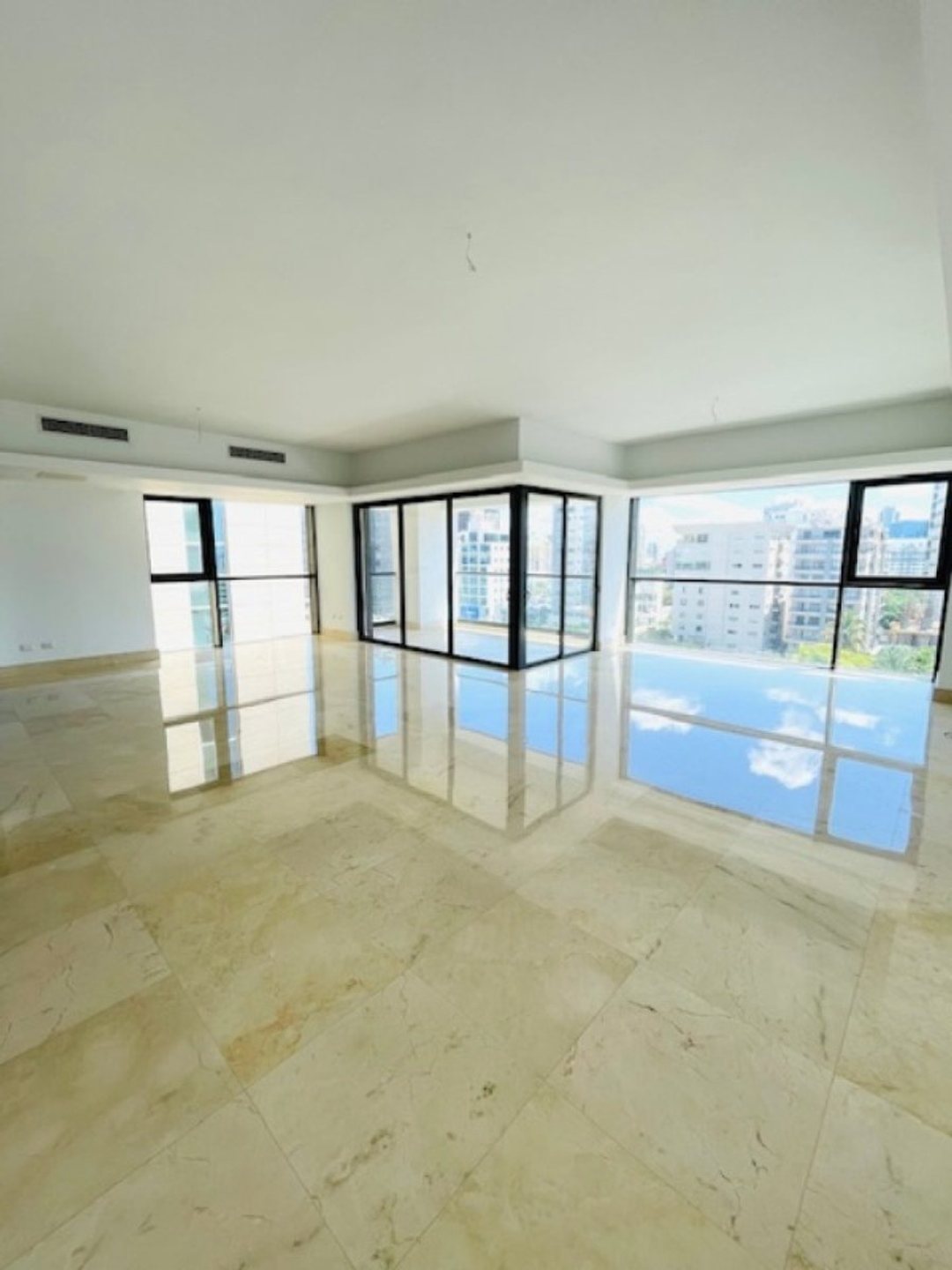 Apartamento en Piantini, foto 2