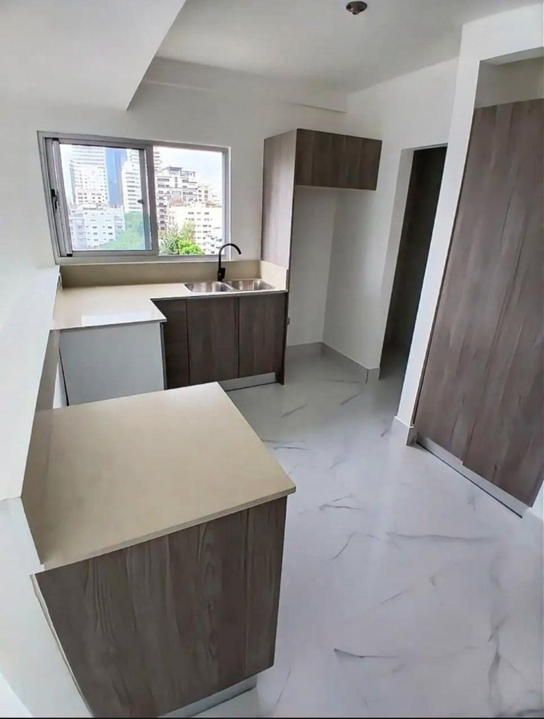 Apartamento en Piantini, foto 4