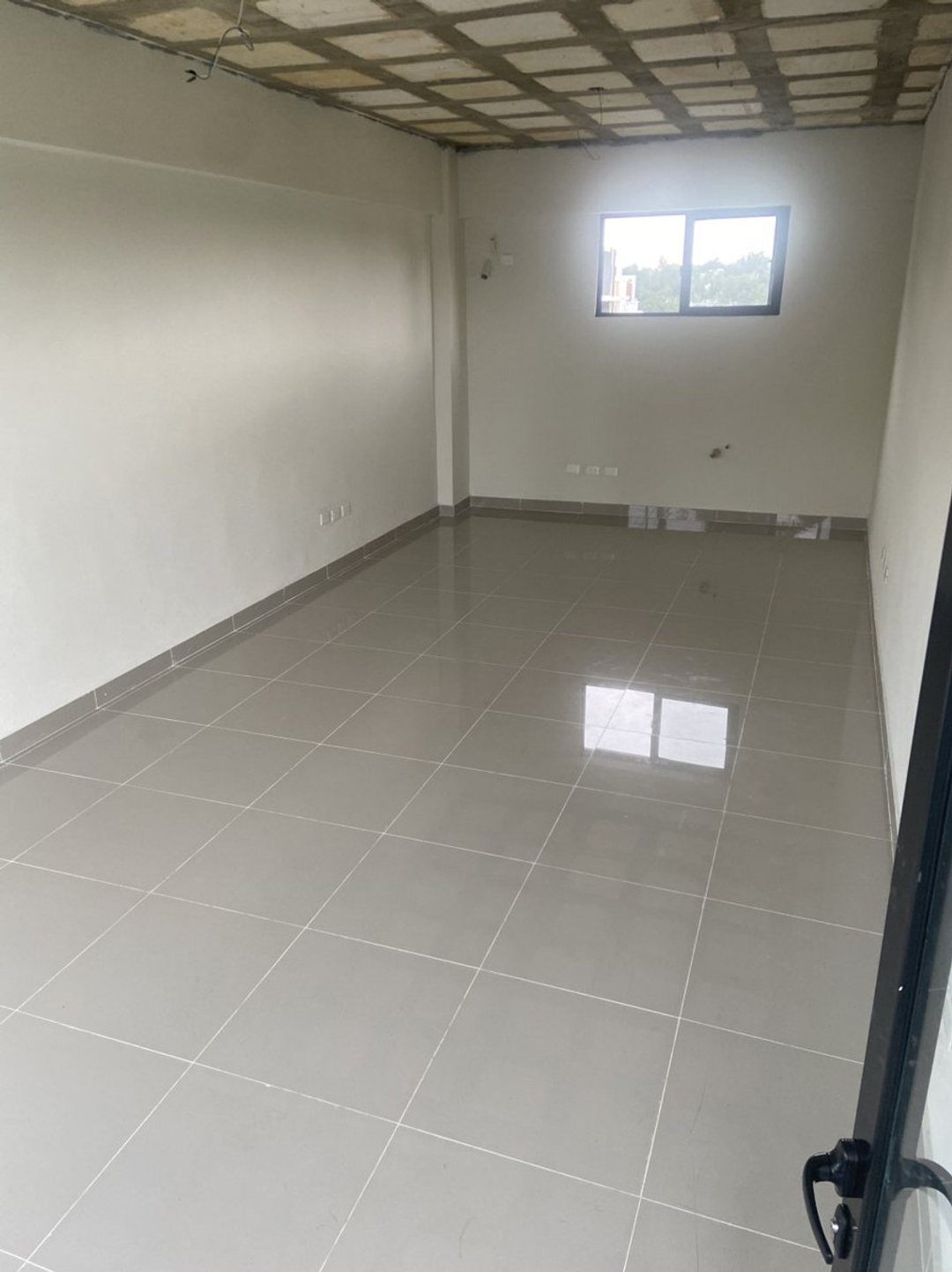 Local comercial en Arroyo Manzano, foto 3