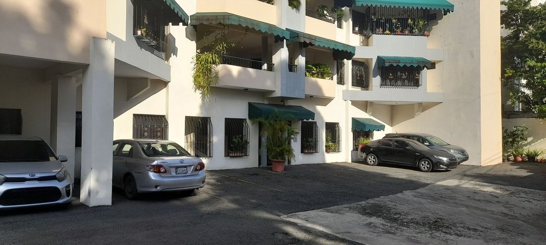 Apartamento en Altos de Arroyo Hondo III