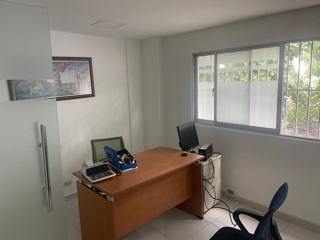 Commercial space in Residencial Santo Domingo