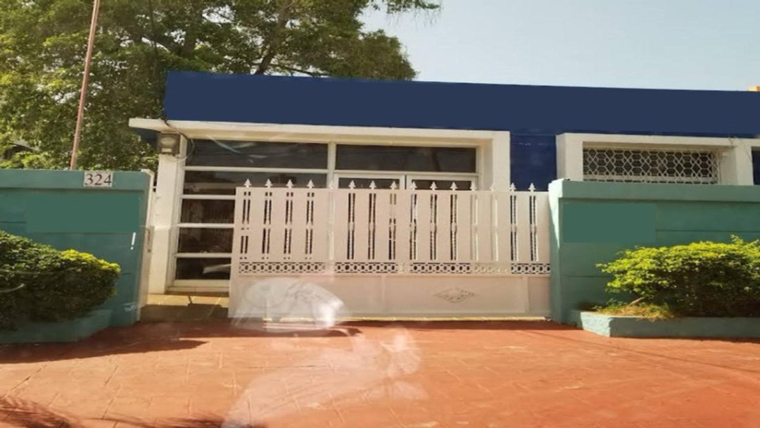 Commercial space in Alma Rosa I