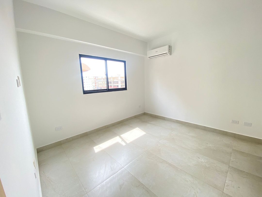 Apartamento en Evaristo Morales, foto 3