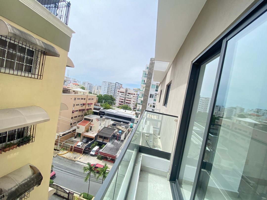 Apartamento en Evaristo Morales, foto 2