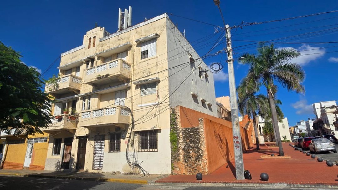 Local comercial en Ciudad Nueva, foto 2