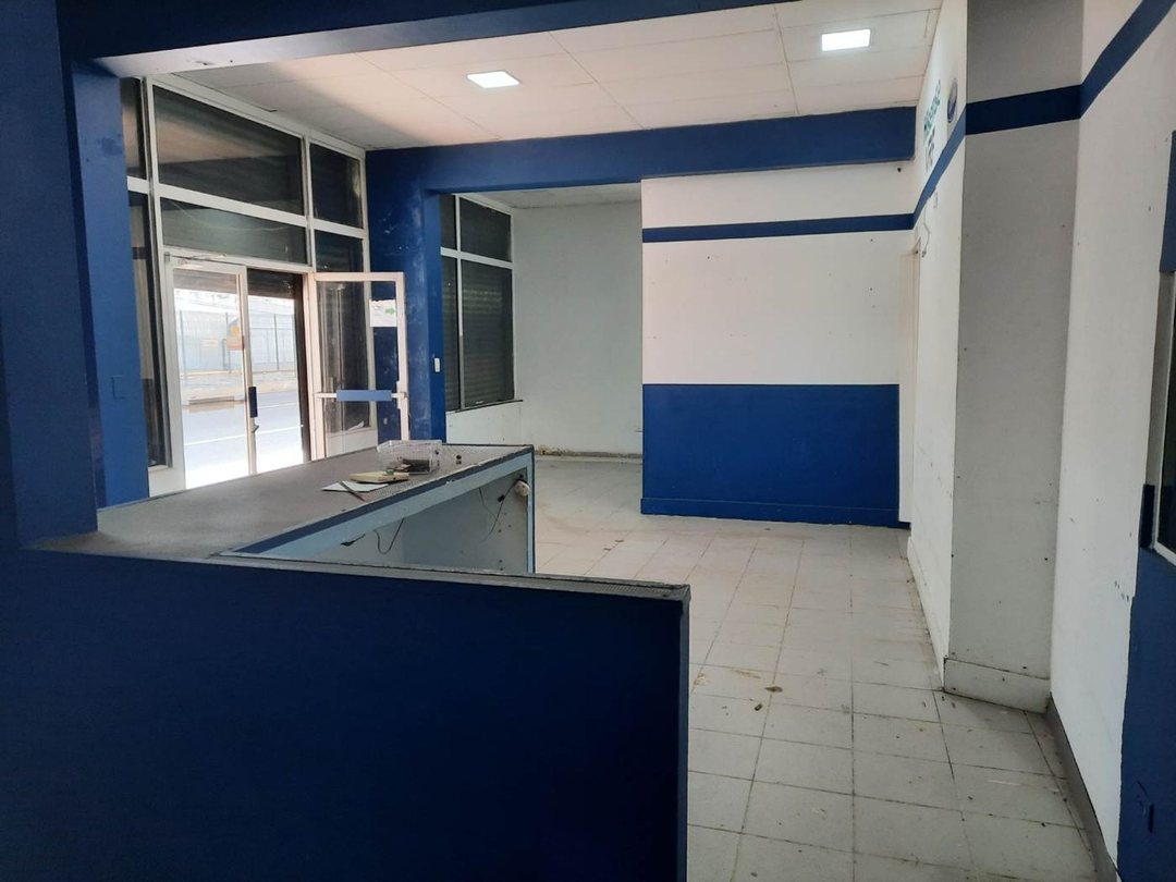 Local comercial en 27 de Febrero