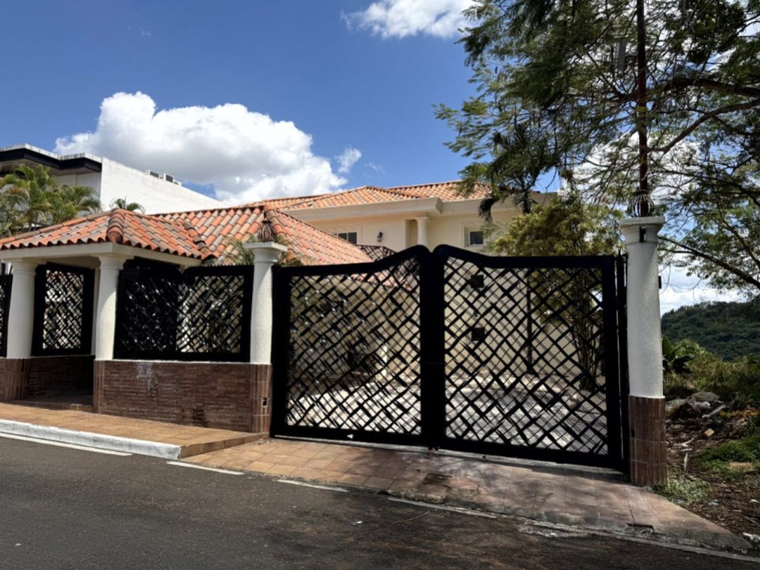 Casa en Cuesta Hermosa Iii