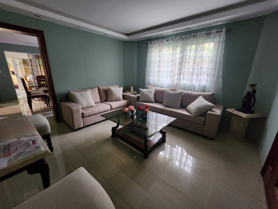 Casa en Colinas del Oeste, foto 3