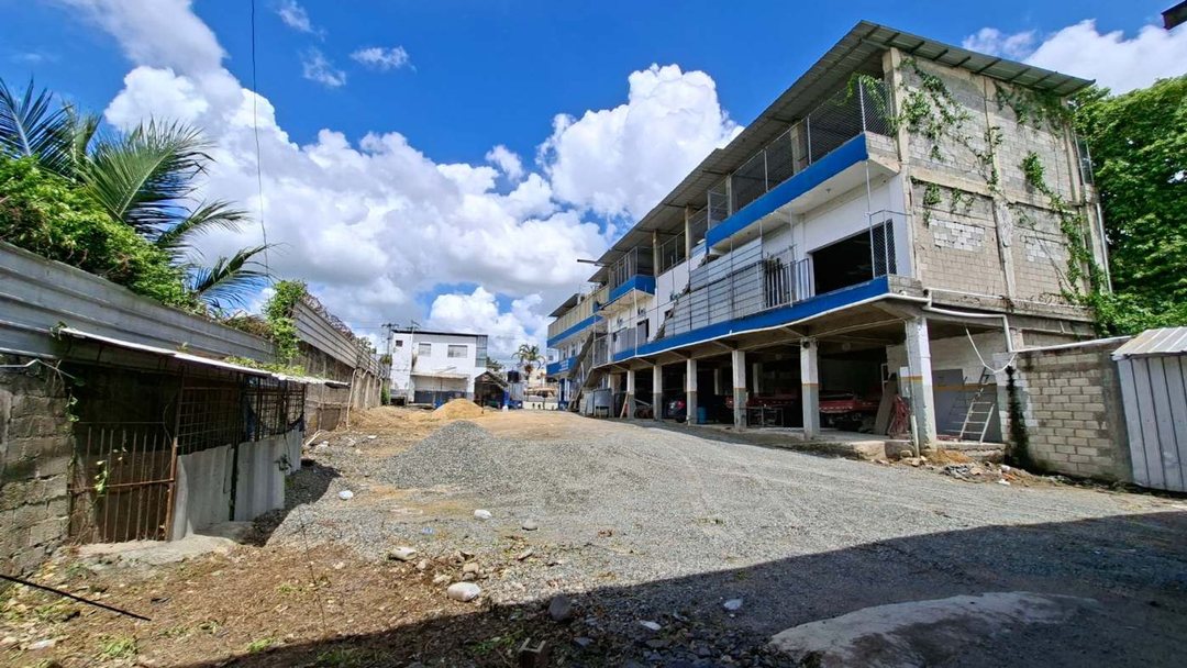 Local comercial en Sabana Perdida, foto 3