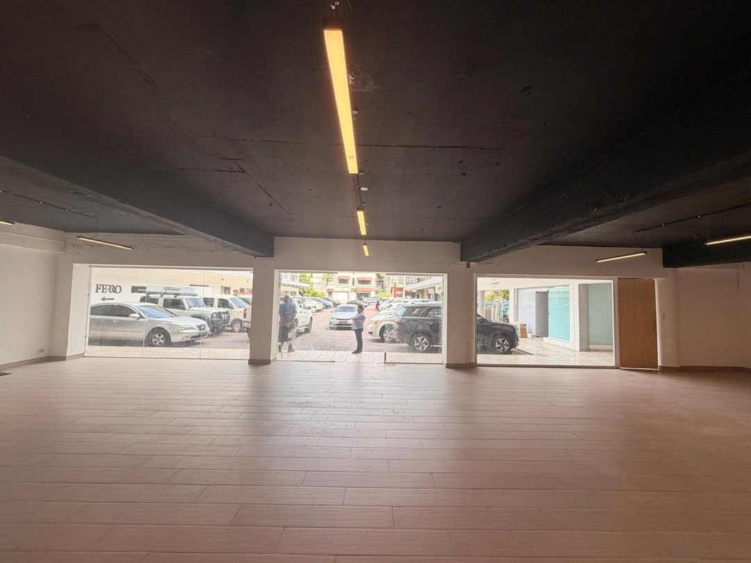 Local comercial en Piantini, foto 4