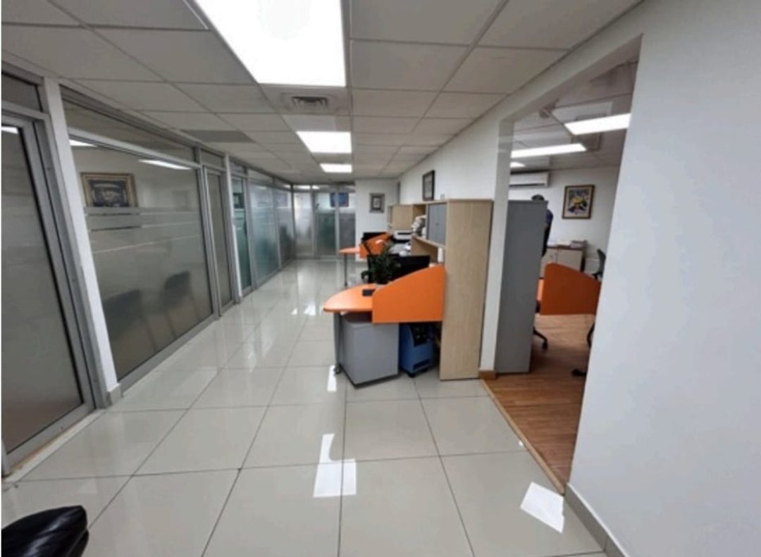 Local comercial en Ensanche Naco, foto 4