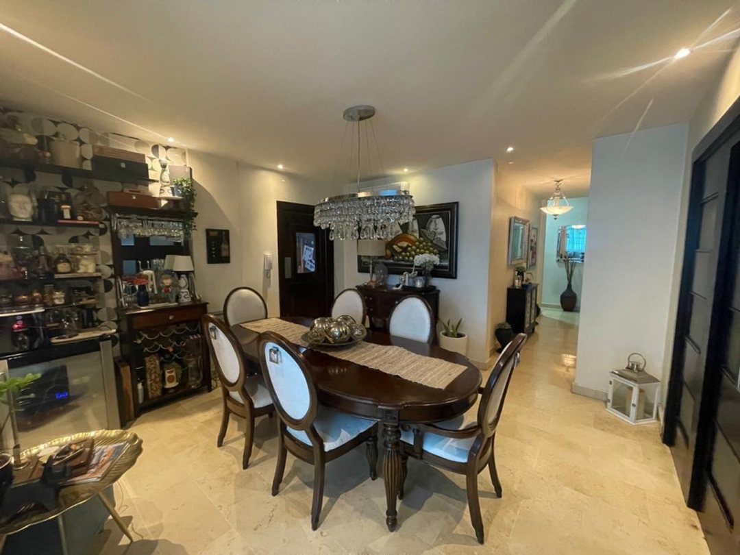 Apartamento en Piantini, foto 2