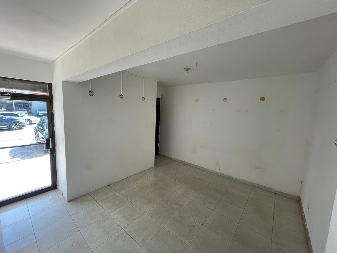 Local comercial en Primer Piso Edificio IX, foto 2