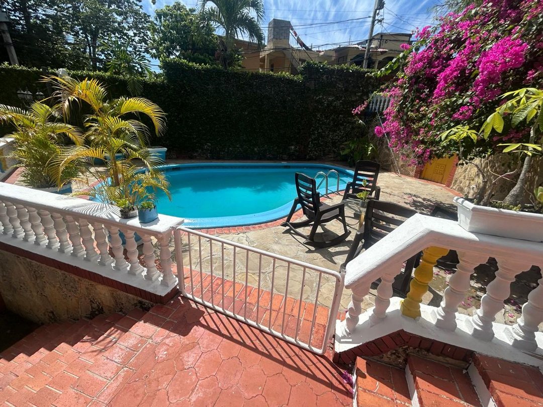 House in Arroyo Hondo