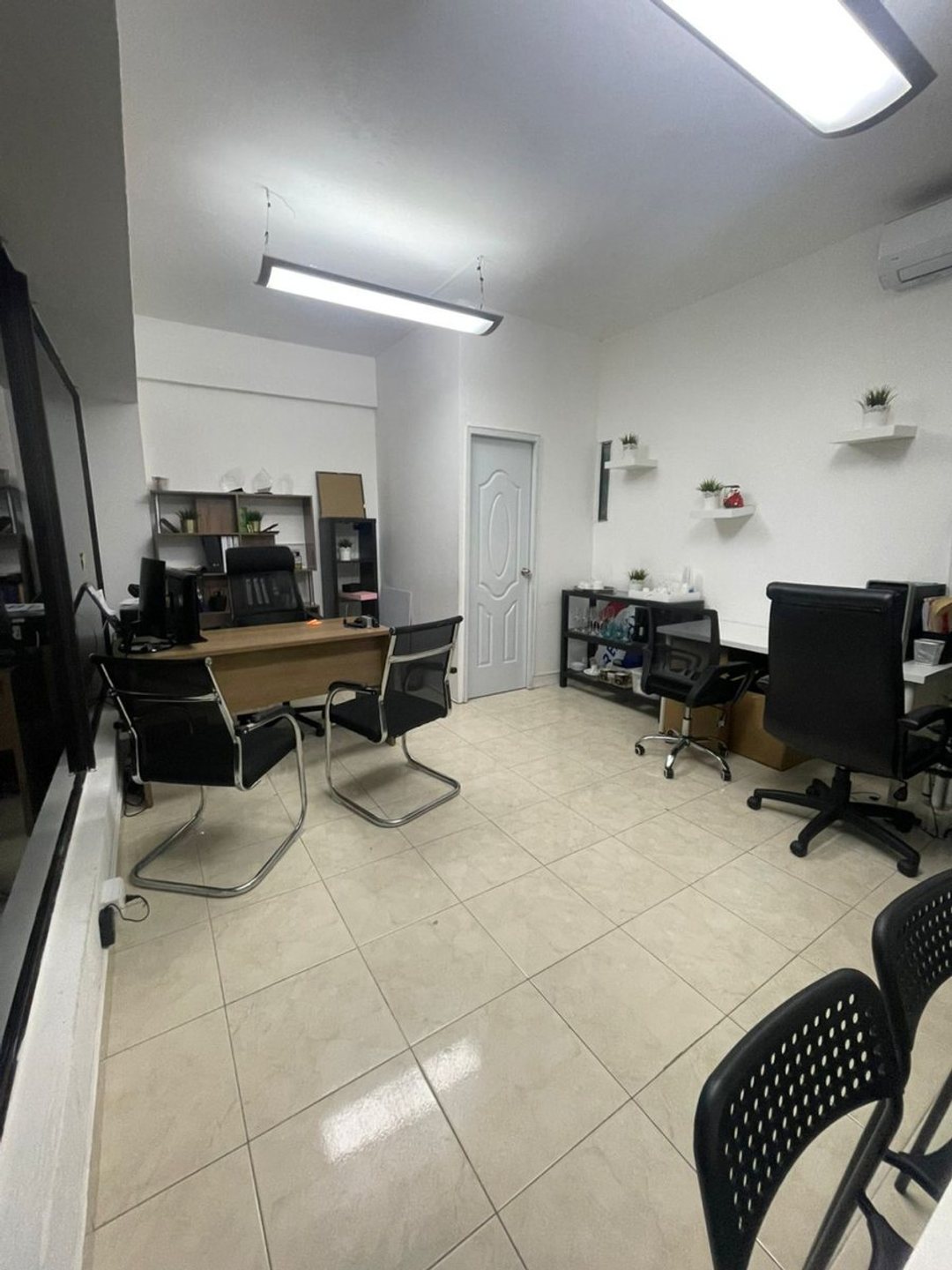Commercial space in Ensanche Naco