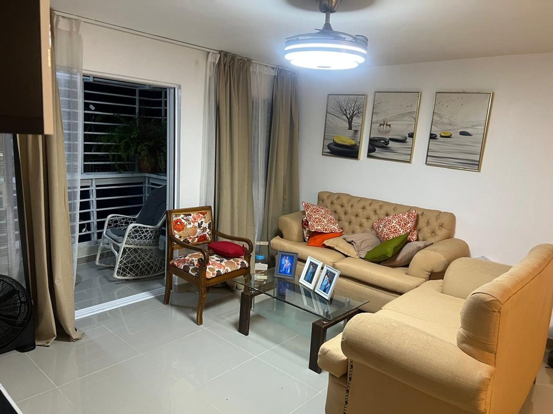 Apartamento en La Victoria, foto 2