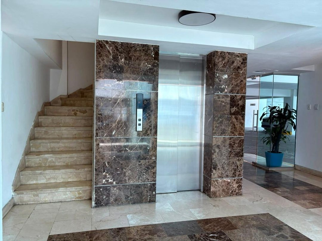 Apartamento en Piantini, foto 2