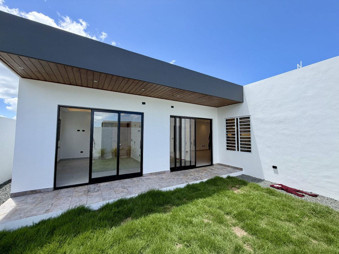 Casa en Res. Don Juan II, foto 5