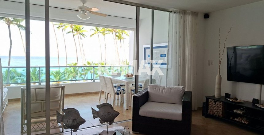 Apartamento en primera línea de playa en Torres Marbella, Juan Dolio